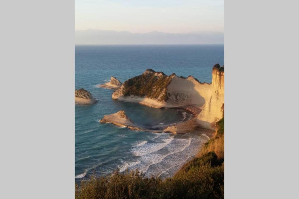Вилла Corfu Tramezzo Designer'S House Bastounion Экстерьер фото